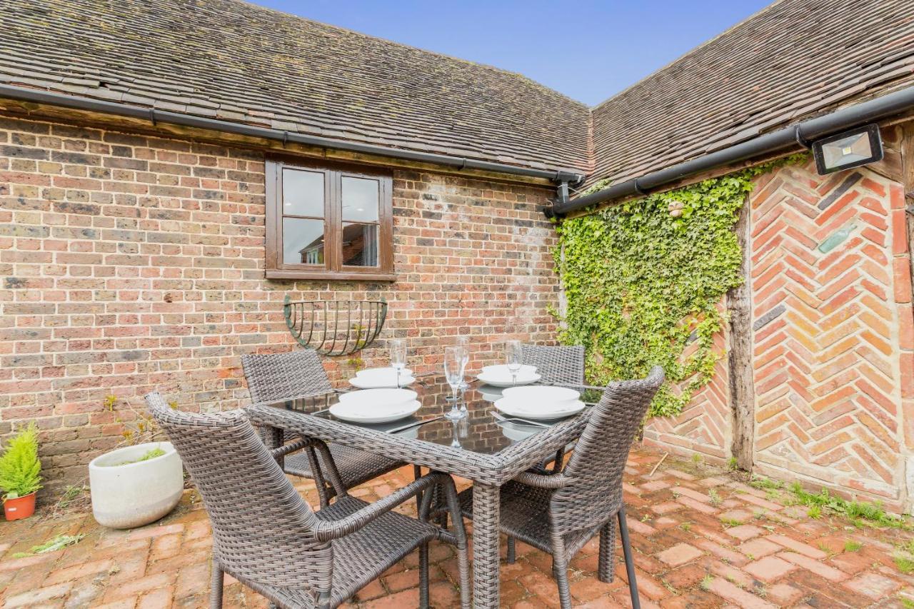 Dyke Farm Barn Near Brighton By Huluki Sussex Stays Экстерьер фото
